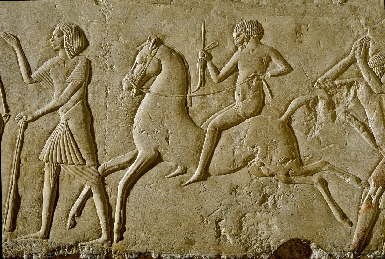 Antiquidade egípcia: alívio com guerreiro a cavalo. Fim da 18ª dinastia de Egyptian 18th Dynasty