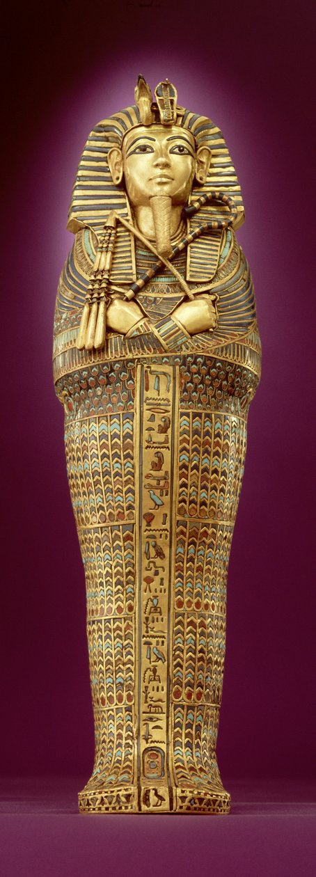 Vista frontal de um dos caixões canópicos, do túmulo de Tutankhamon (c.1370-1352 aC) Novo reino (ouro batido incrustado com vidro colorido e cornalina) (ver também 227990 e 227992) de Egyptian 18th Dynasty