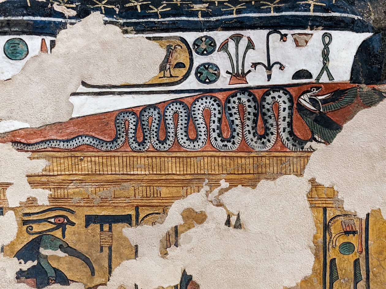 Pintura de um túmulo de cobra alada Rainha Nefertari (pintura de parede) de Egyptian 19th Dynasty