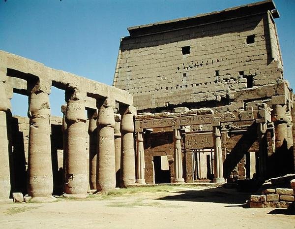 Corte peristilo de Egyptian 19th Dynasty