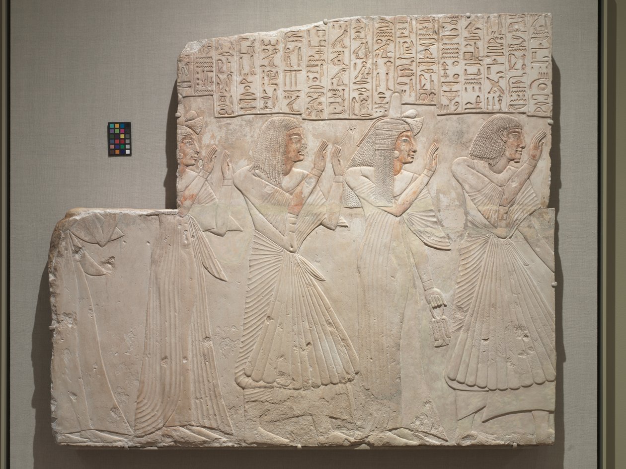 Relevo da tumba do médico chefe Amenhotep e família, c.1279-1257 aC de Egyptian 19th Dynasty