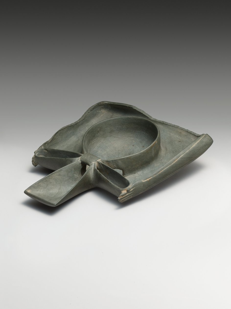 Prato de Libação com representação de Ka-Arms Apresentando um Ankh-Sign (greywacke) de Egyptian 1st Dynasty