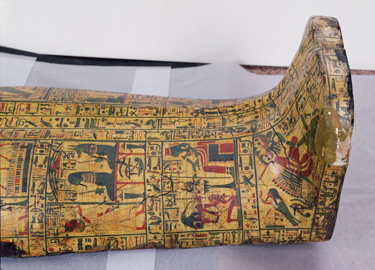 Detalhe da capa exterior inferior da múmia de Nesyamun, possivelmente encontrada em Deir El-Bahri, New Kingdom, c.1100 BC (madeira pintada) de Egyptian 20th Dynasty
