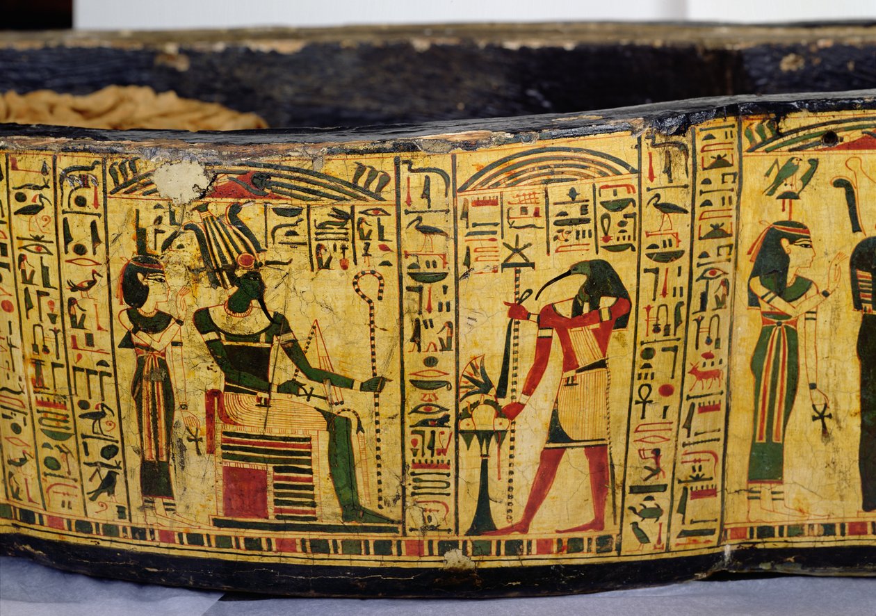 Detalhe da base exterior do caixão da múmia de Nesyamun, possivelmente encontrada em Deir El-Bahri, New Kingdom, c.1100 BC (madeira pintada) de Egyptian 20th Dynasty