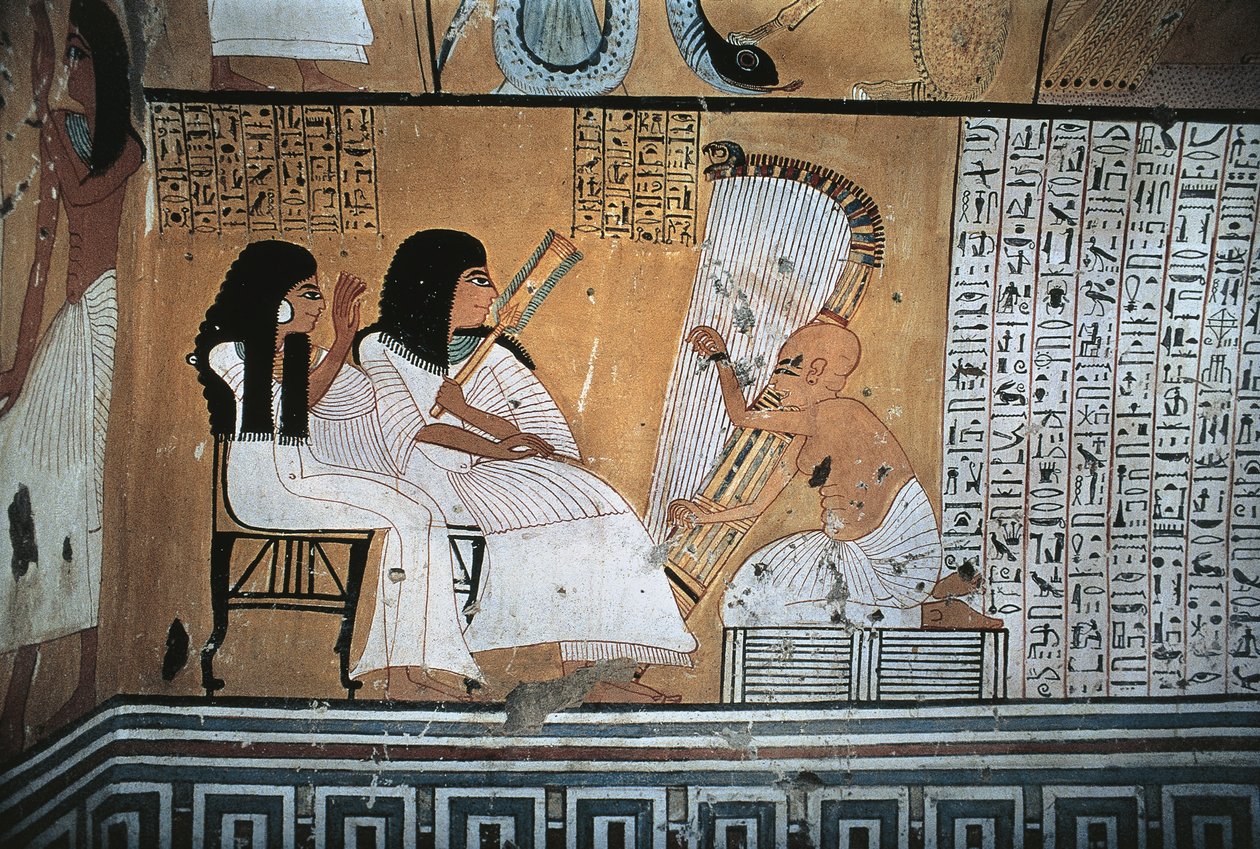 Pintura mural do falecido Khai-Inherkha e da esposa a ver harpista cego de Egyptian 20th Dynasty