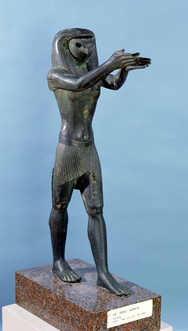 Estátua do Deus Horus Fazendo uma Oferta de Bebida, Terceiro Perios Intermediário, c.750 a.C. (bronze) de Egyptian 22nd Dynasty