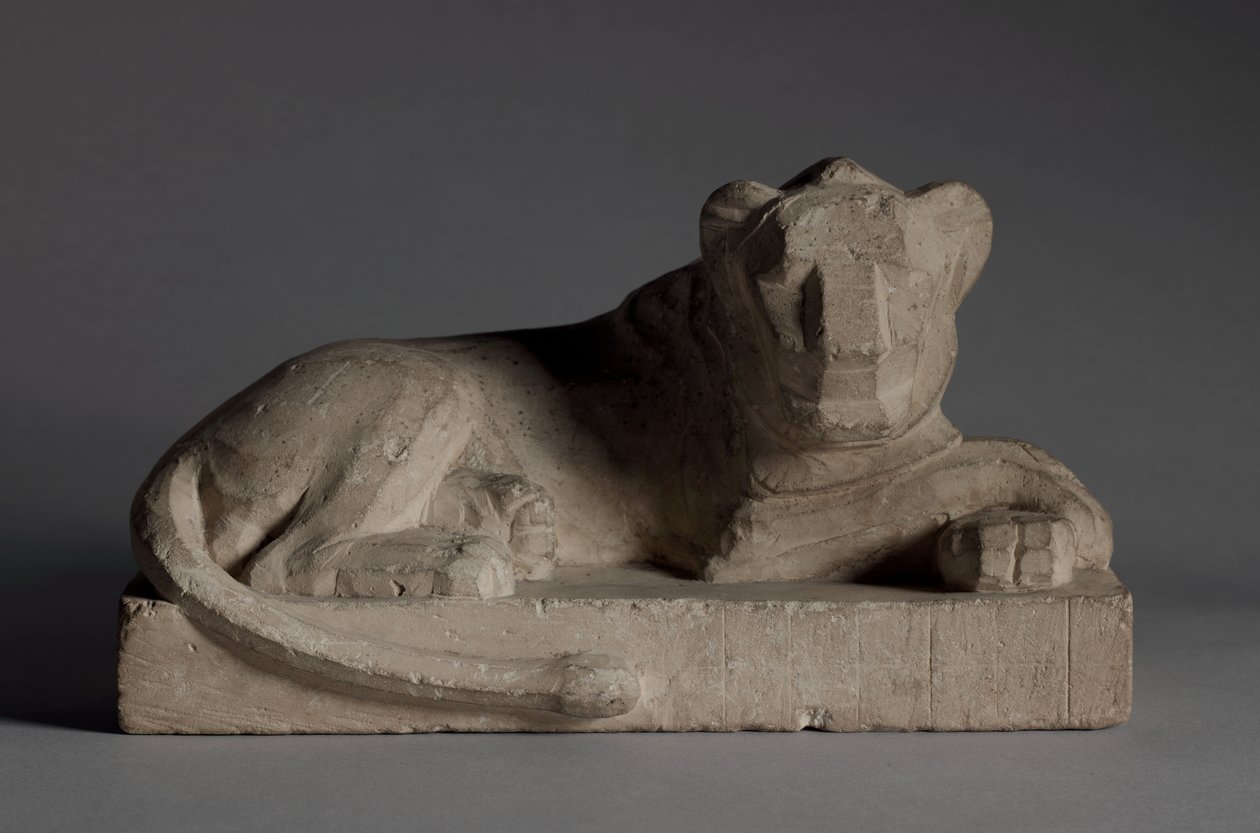 Estatueta de um leão, 380-246 aC de Egyptian 30th Dynasty