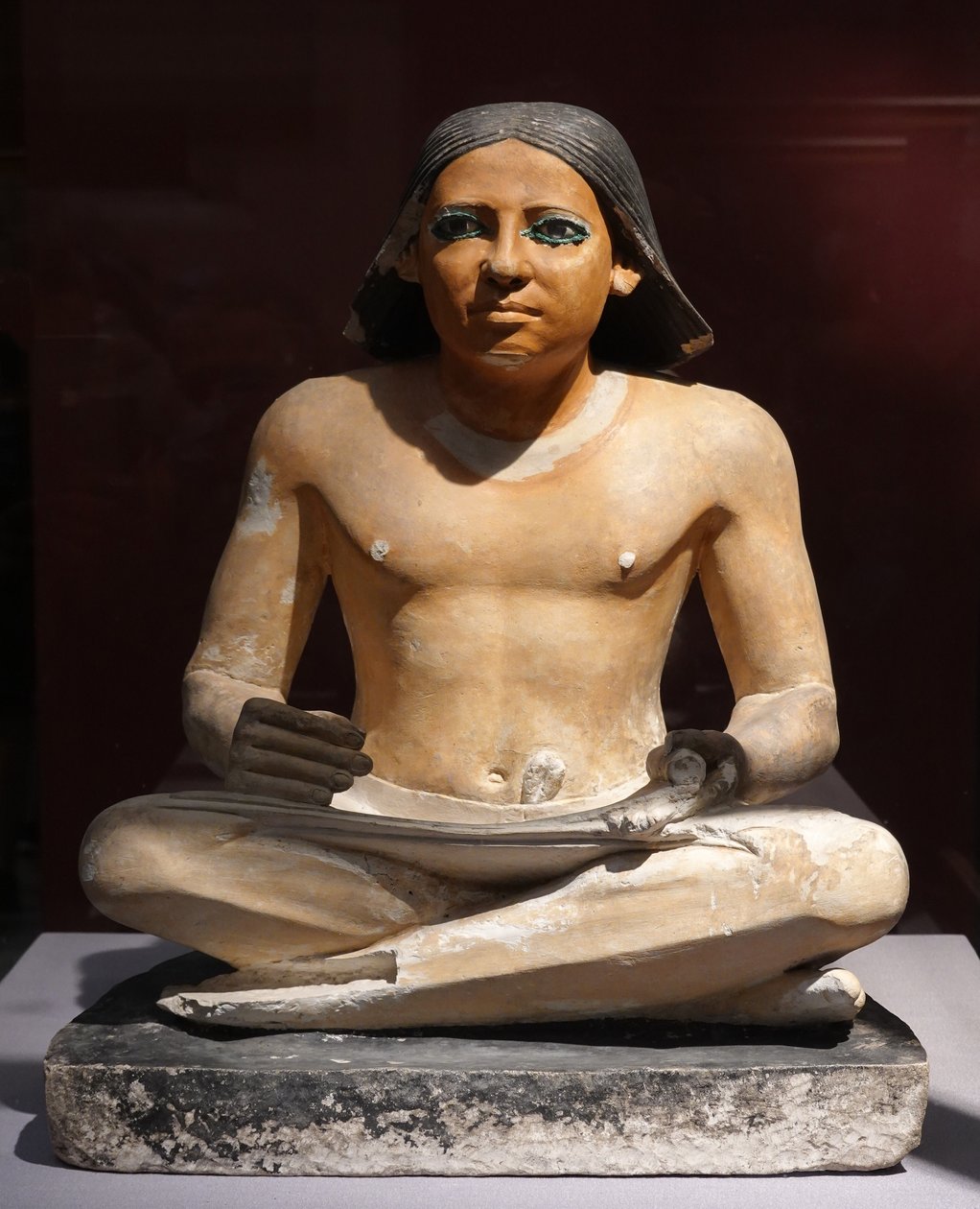 Escriba agachado, 5ª Dinastia (escultura) de Egyptian 5th Dynasty