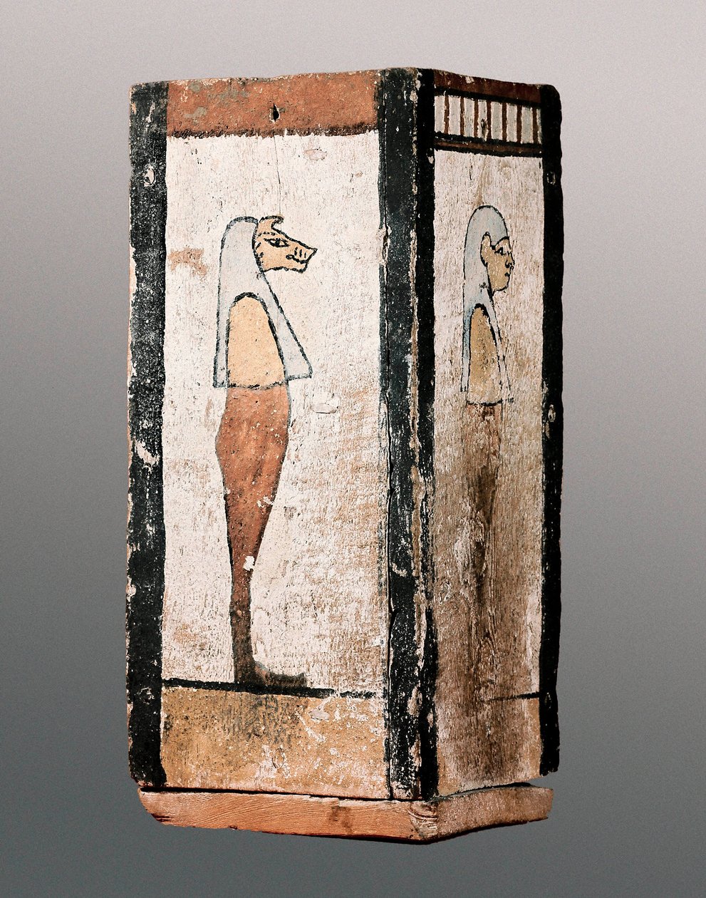 Antiquite egípcia: urna funerária de madeira ou canope. Século XI-XIV AC. Mosteiro de Montserrat. Museu de Montserrat. de Egyptian Egyptian