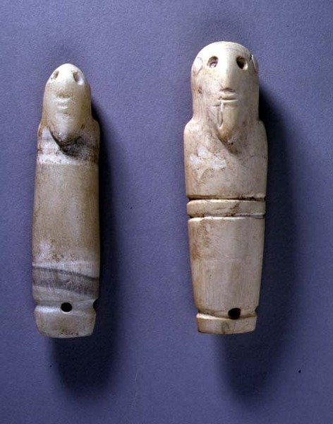 Etiquetas com cabeças masculinas barbudas (marfim) de Egyptian Egyptian