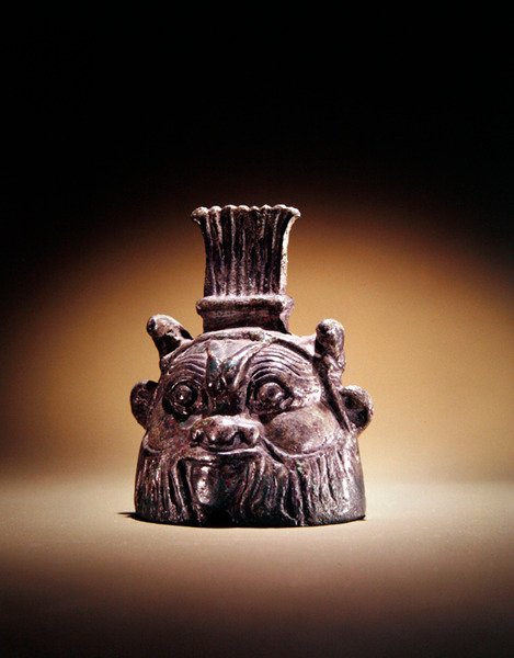 Sino em forma de Bes (bronze) de Egyptian Ptolemaic Period