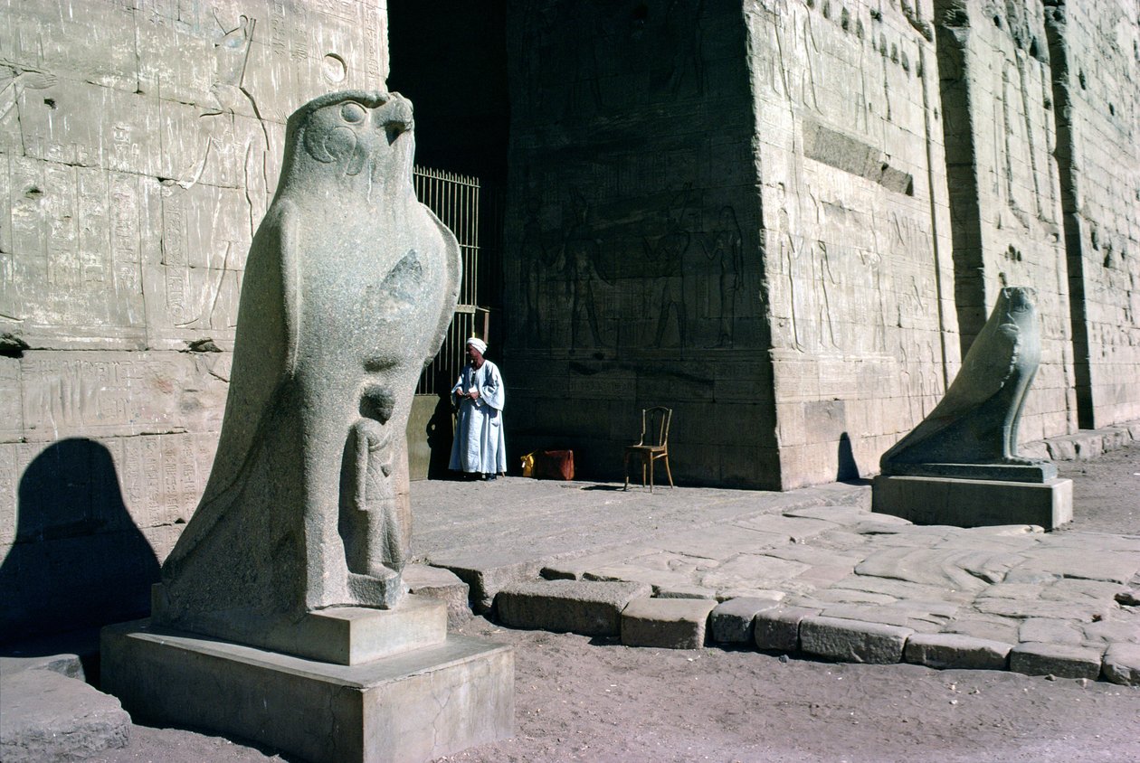 Entrada, para, a, templo horus de Egyptian Ptolemaic Period