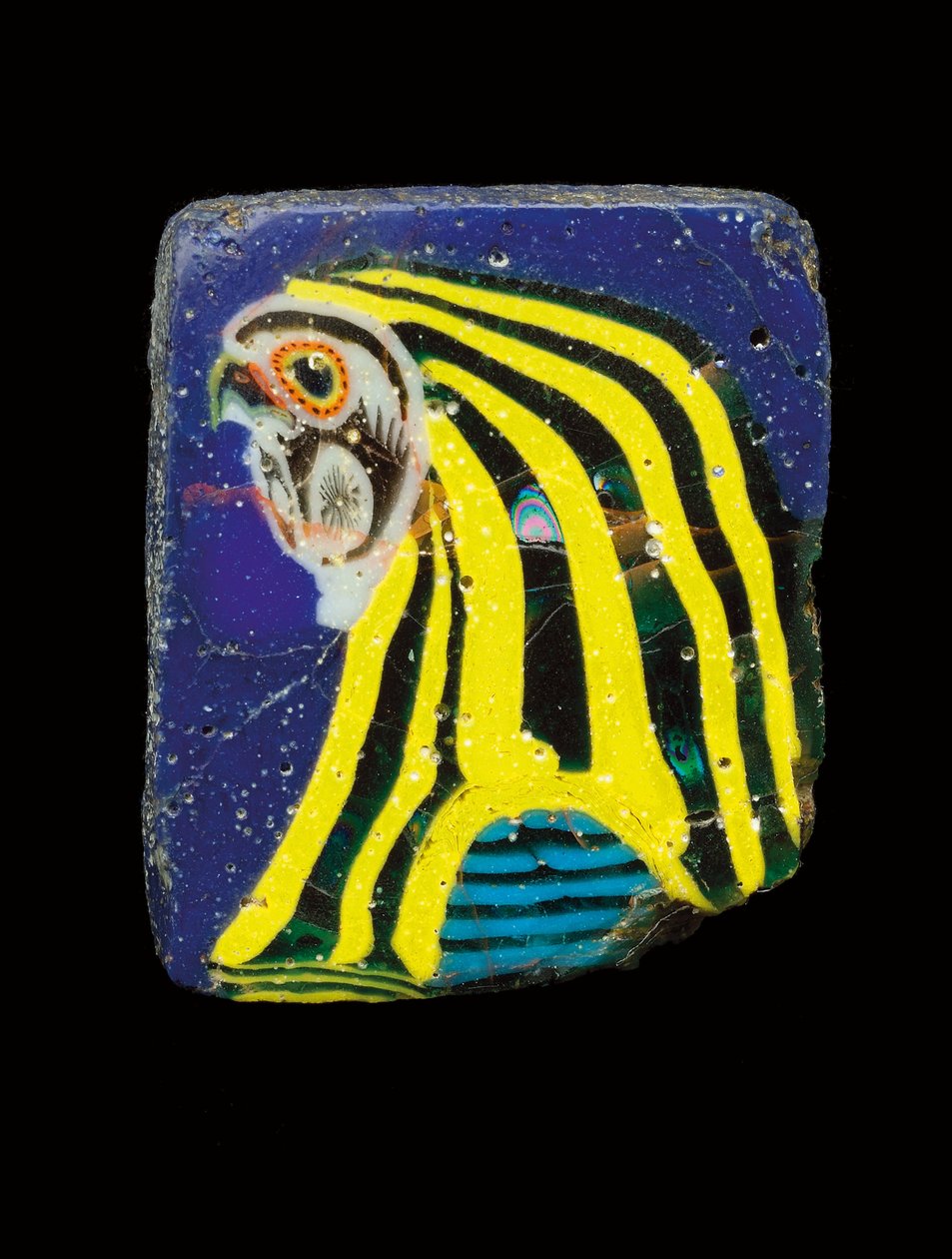 Embutimento de cabeça de falcão em mosaico, c. 2 - século 1 aC de Egyptian Ptolemaic Period