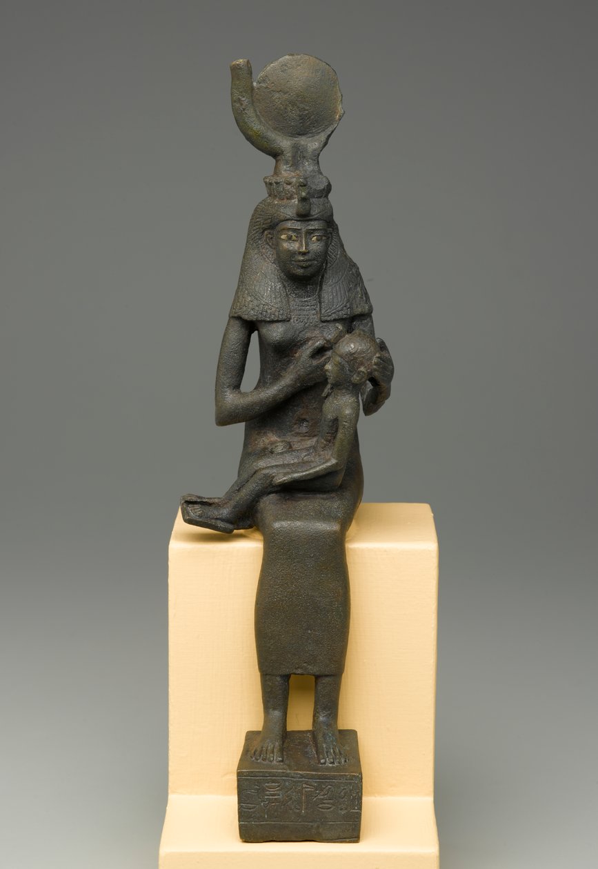 Estatueta sentada de Ísis segurando Horus (bronze) de Egyptian Ptolemaic Period