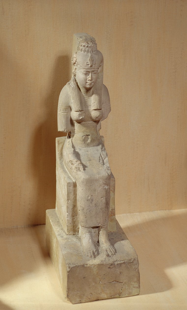 Estátua da Deusa Rattawy, de Medamud (calcário) de Egyptian Ptolemaic Period