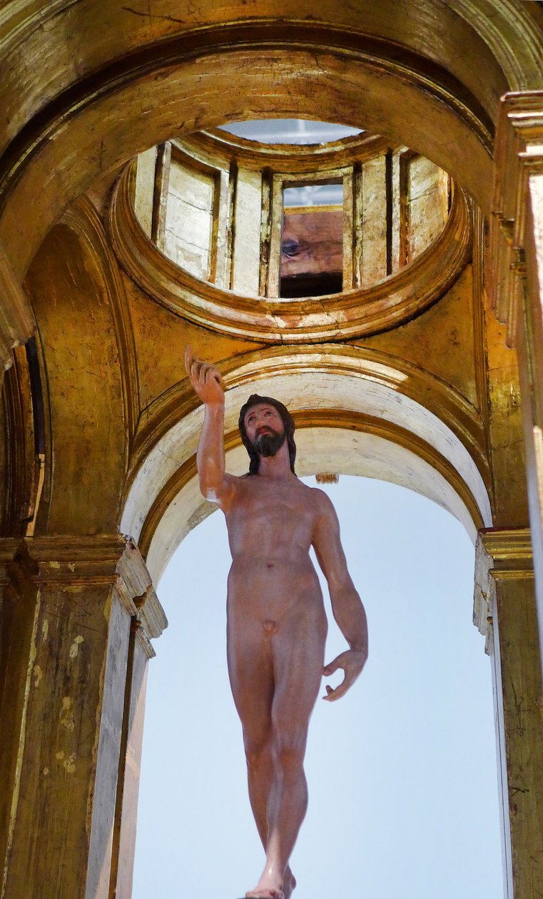Cristo Ressuscitado e Sua Tenda, Madeira Polícroma e Madeira Dourada (c. 1595-1598) por Dominicos Theotokopoulos dit Le Greco (Domenico Theotocopuli El Greco 1541-1614), Fundacion Casa Ducal de Medinaceli, Toledo - foto Patrice Cartier de El Greco