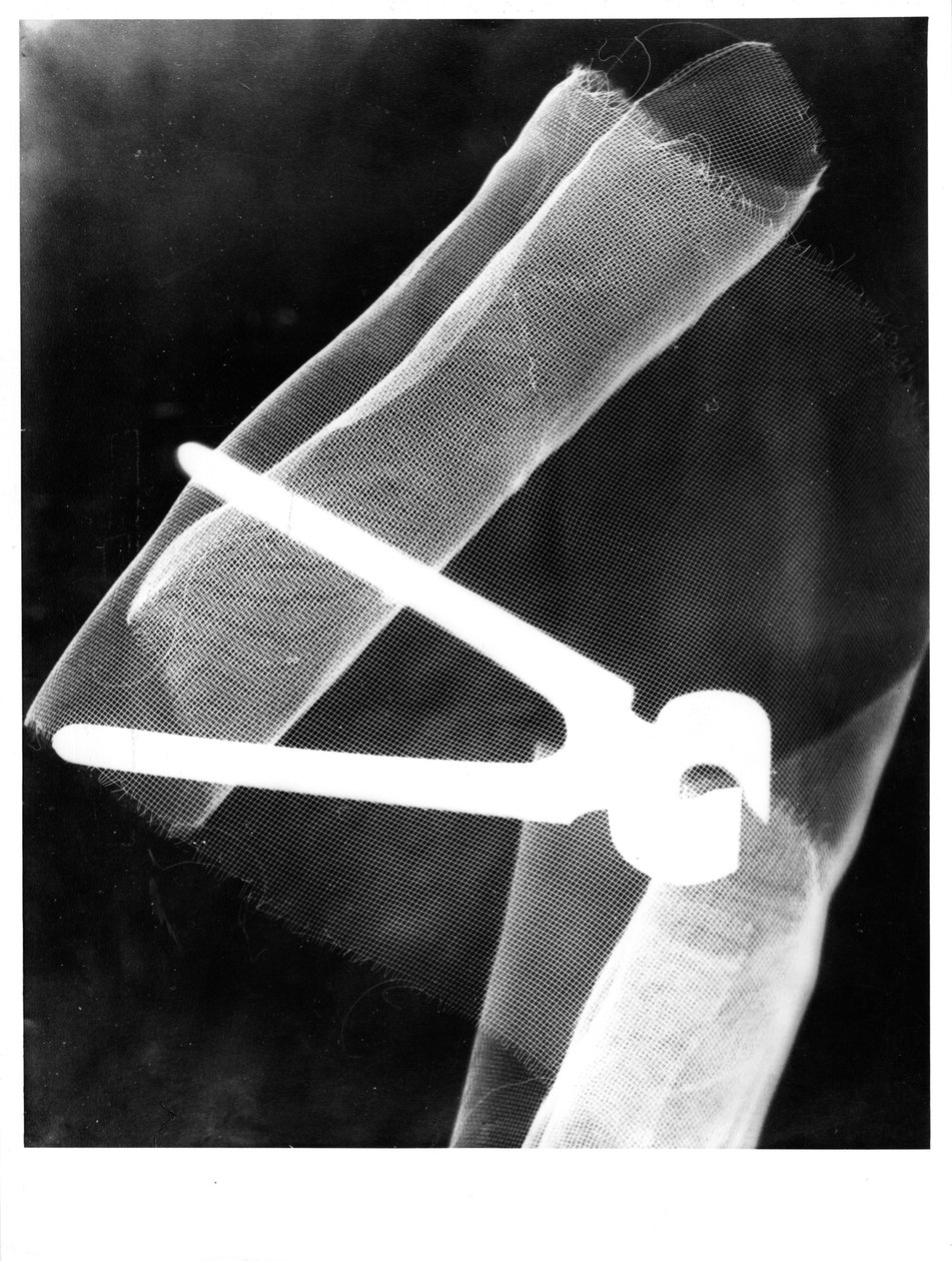 Fotograma com alicate, 1920 de Eliezer Markowich Lissitzky