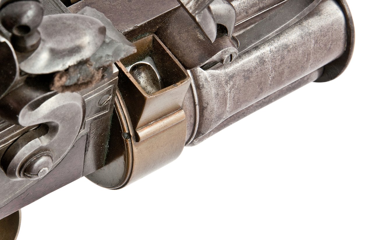Rifle de pederneira giratório de cinco tiros girado à mão patenteado Collier 28 de tipo militar, c.1819-20 de Elisha Haydon Collier