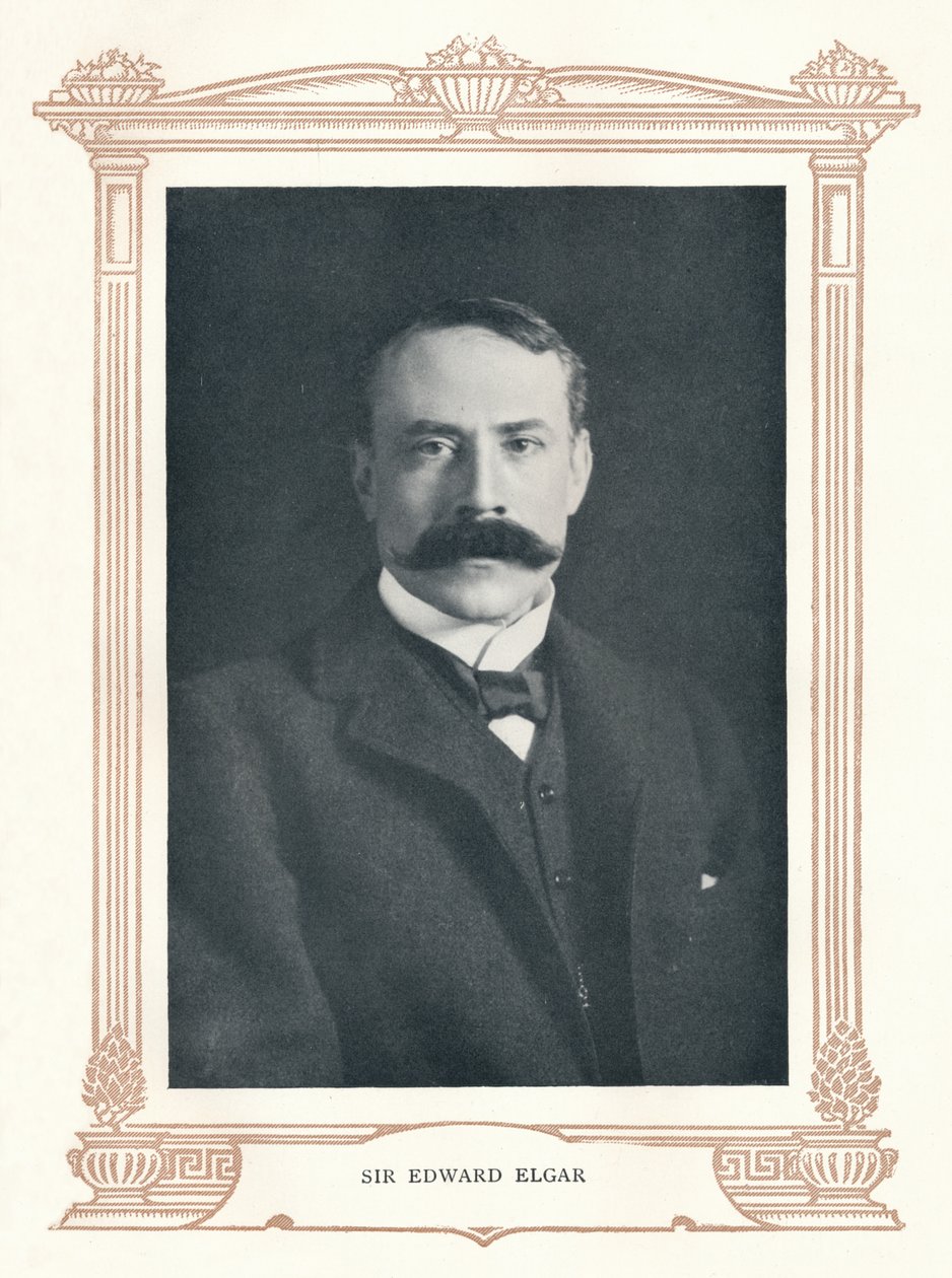 Sir Edward Elgar, 1895. de Elliott and Fry
