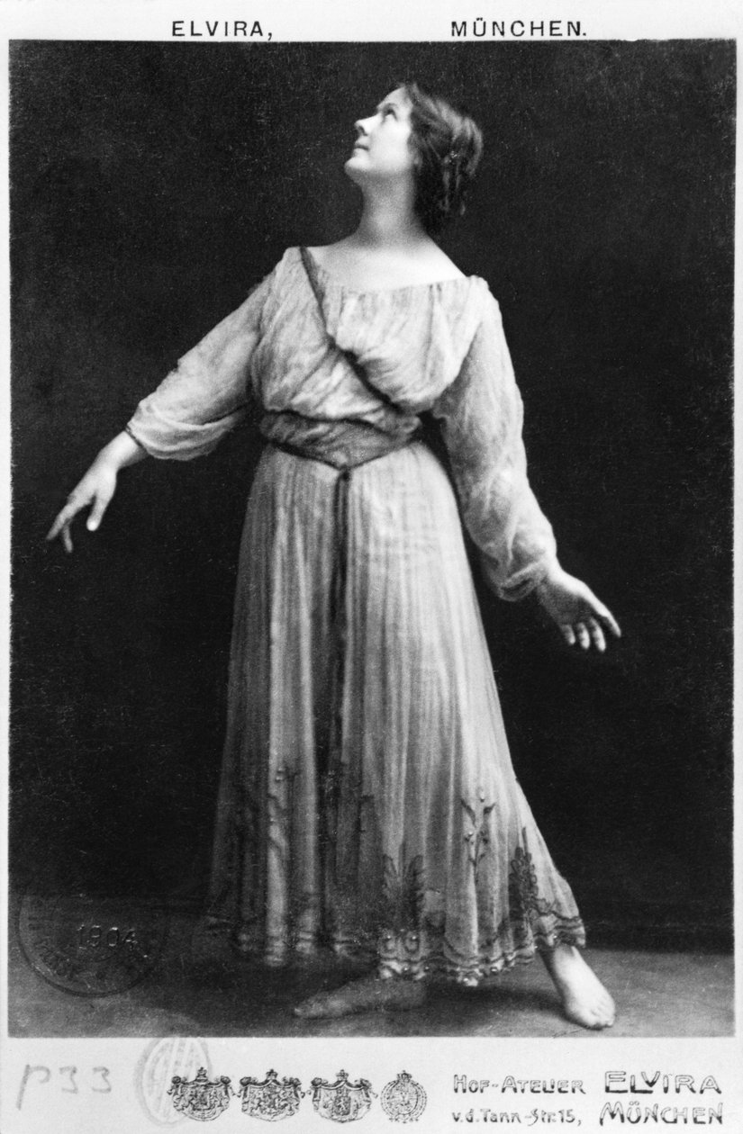 Isadora Duncan (1877-1927) c.1903-04  de Elvira Studio