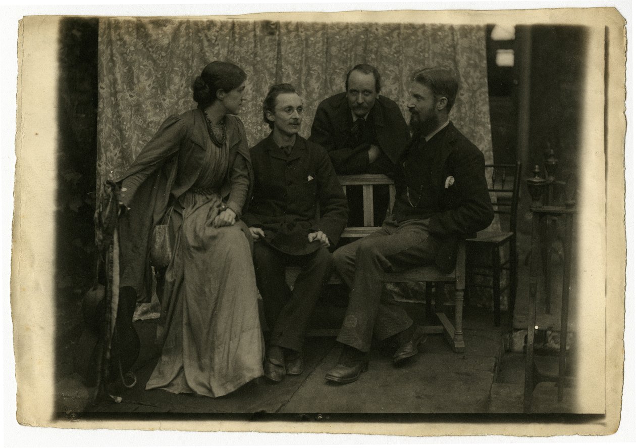 May Morris, HH Sparling, Emery Walker e George Bernard Shaw de Emery and Boutall Walter Walker