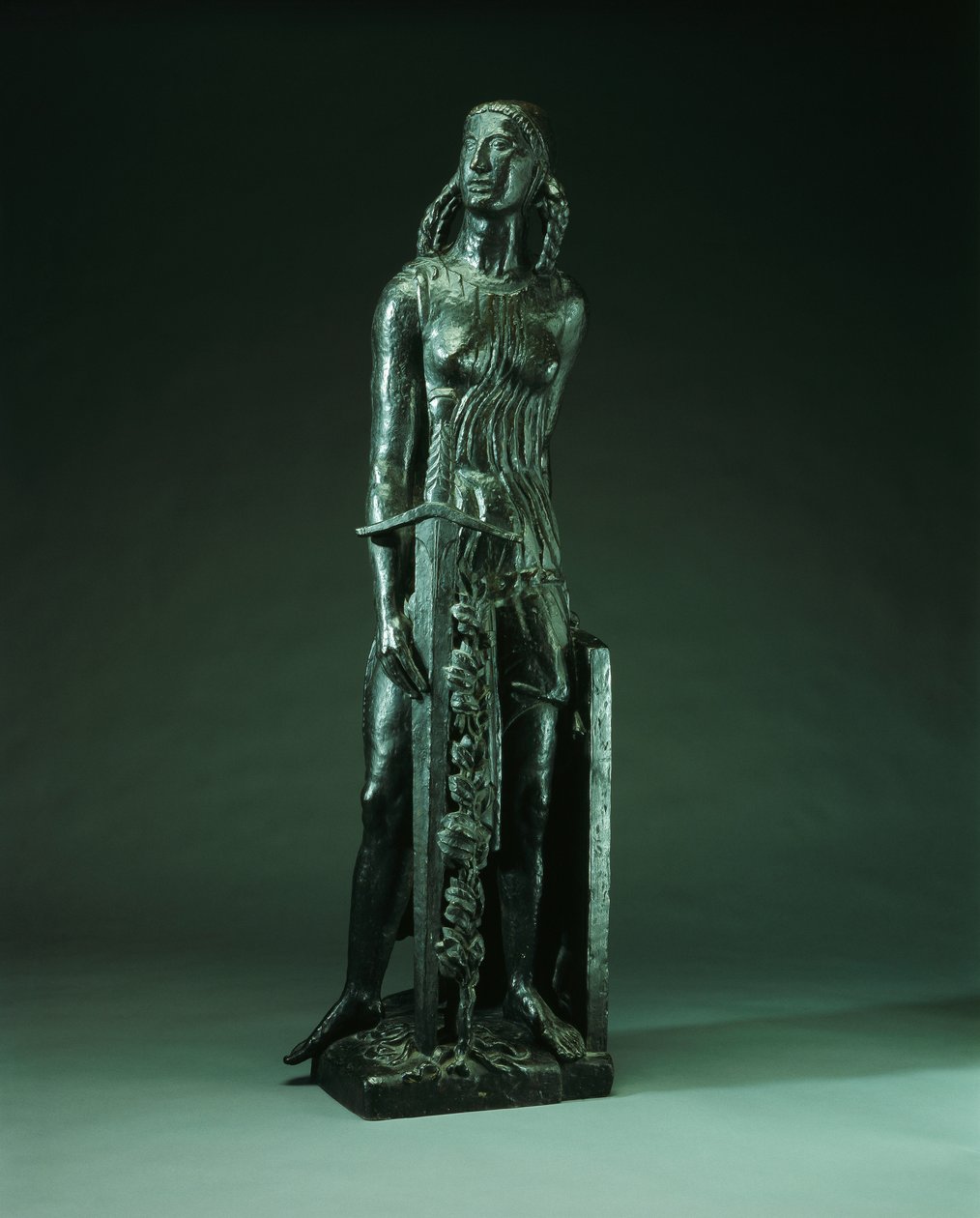 Vitória, c.1921 (bronze com pátina marrom escura) de Emile Antoine Bourdelle