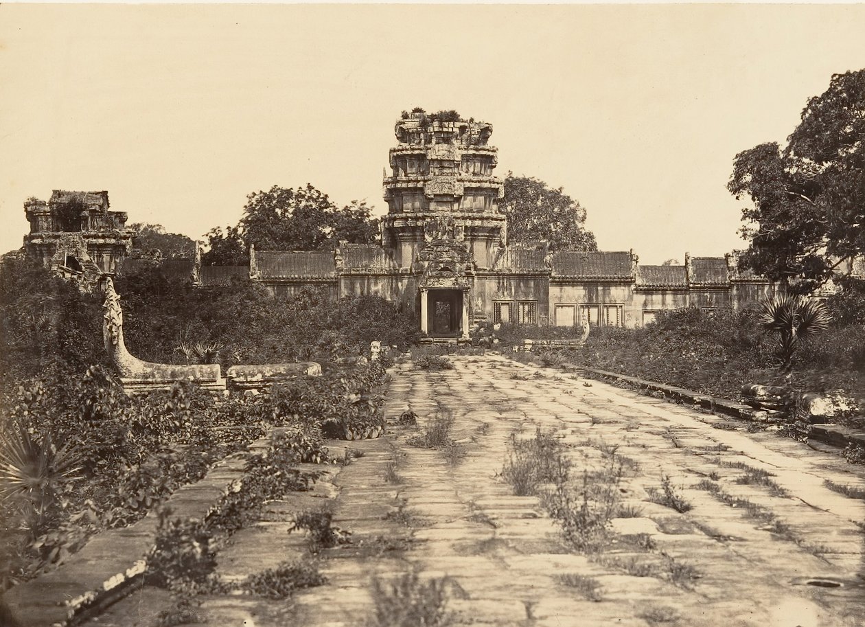 Grande Pagode Portão Oeste do 1º recinto, 1866. de Emile Gsell