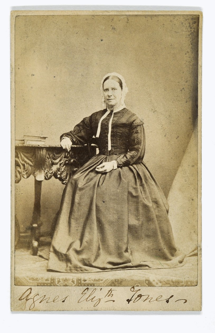 Agnes Elizabeth Jones de English Photographer