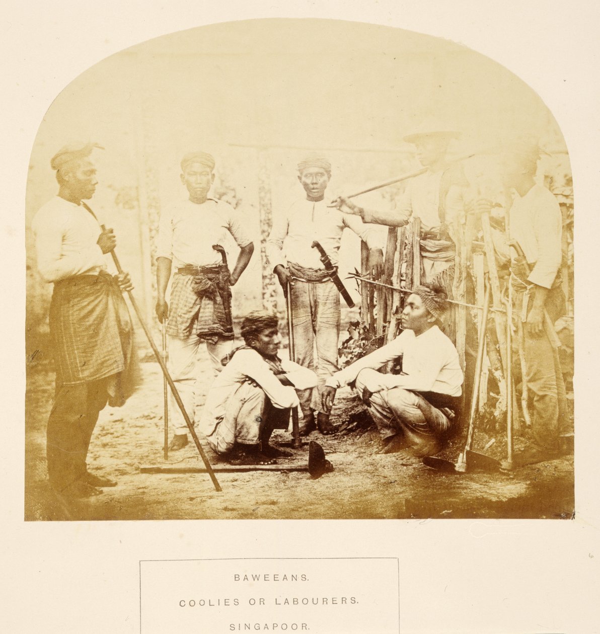 Baweeans, Coolies ou Laborers, Singapura, de The People of India, por J. Forbes Watson, publicado em 1868 (impressão albumen) de English Photographer