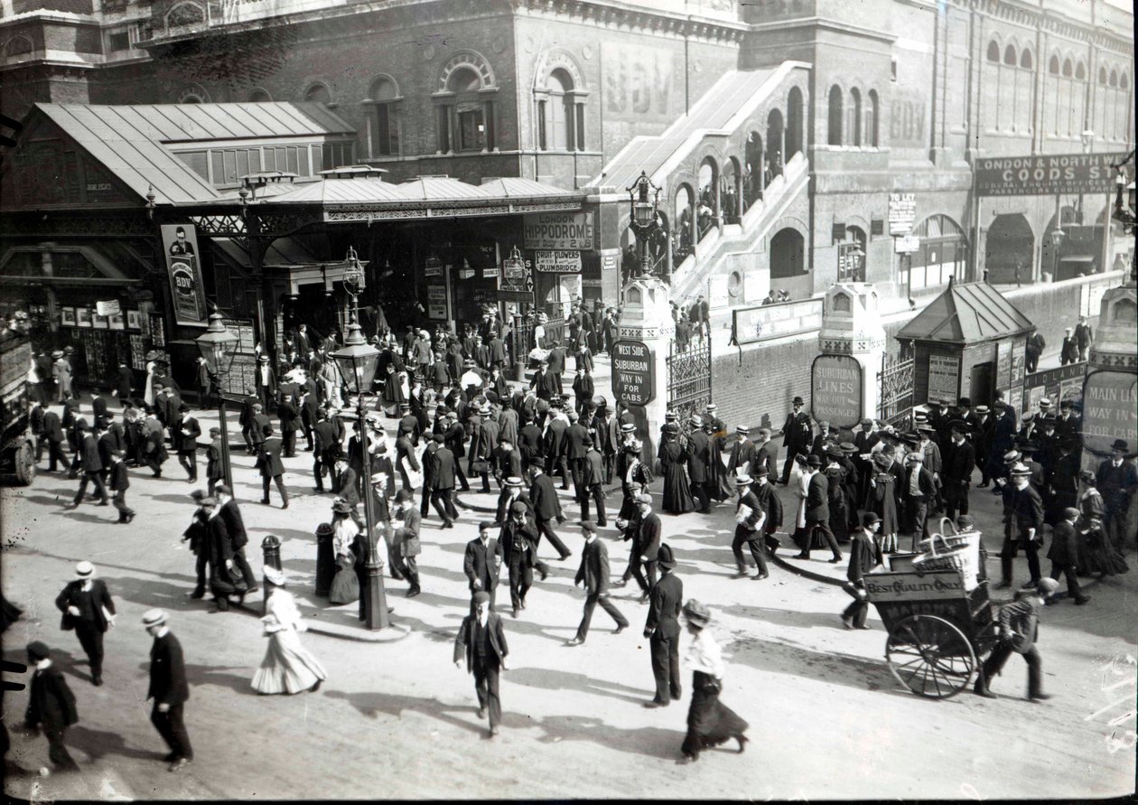 Estação Ferroviária de Broad Street, Londres, c.1890 de English Photographer