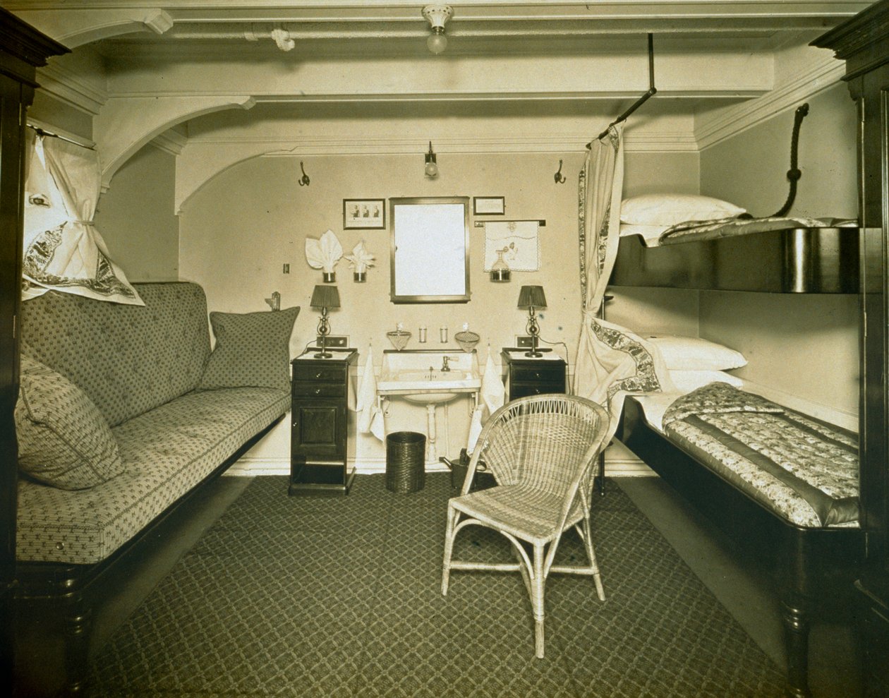 Cabine a bordo do RMS Samaria de English Photographer