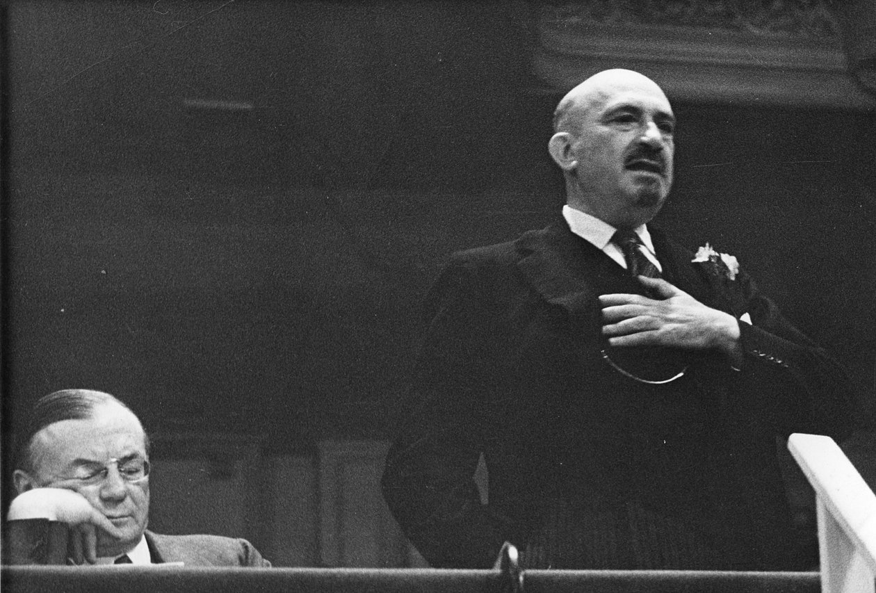 Dr. Chaim Weizmann em Londres, c.1938 de English Photographer
