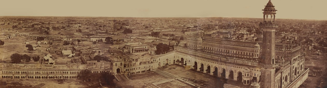 Cityscape indiano, de uma coleção de vinte e nove fotografias associadas com o motim indiano, c.1858 de English Photographer