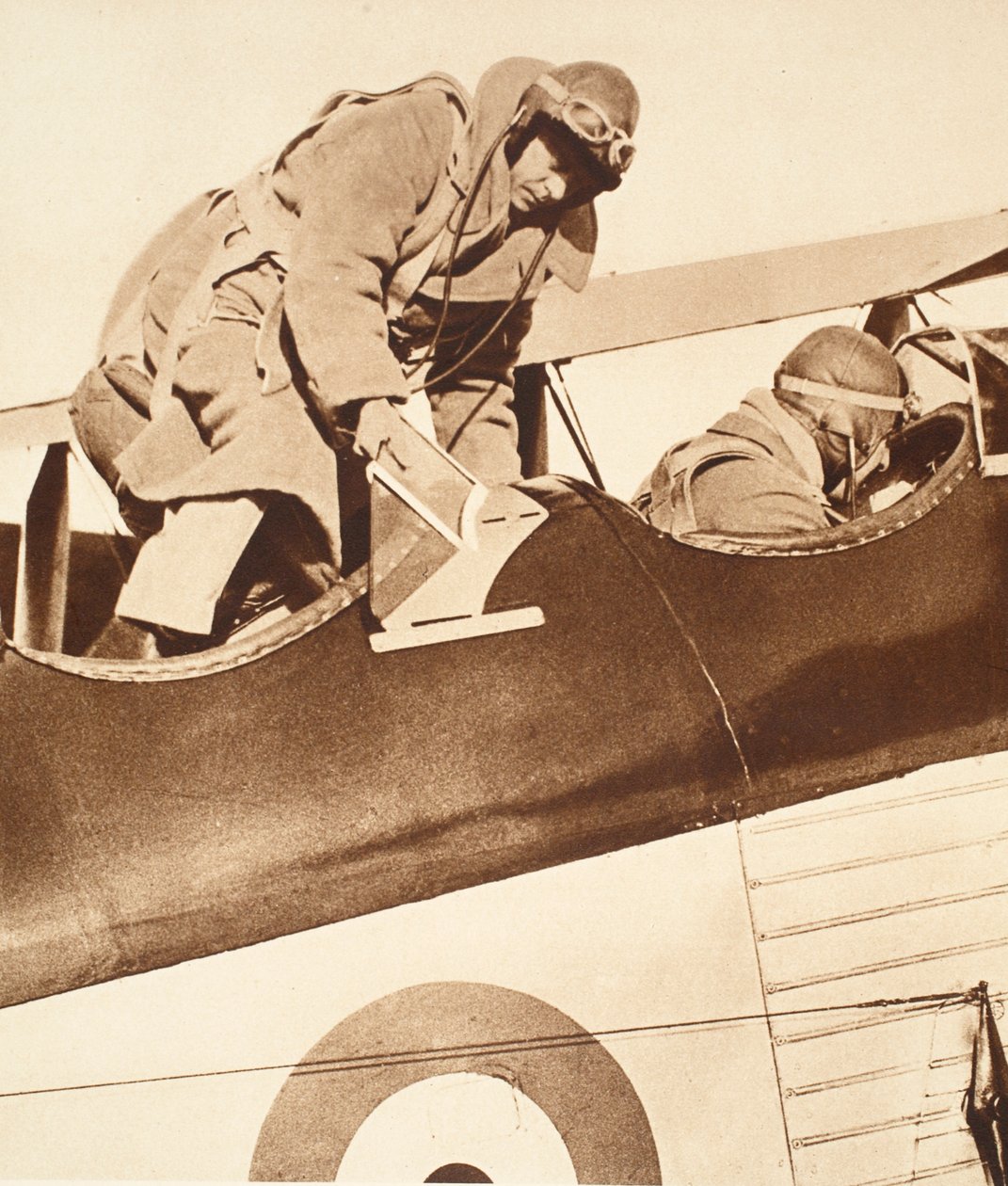 Rei Edward VIII: O primeiro rei britânico a voar de English Photographer