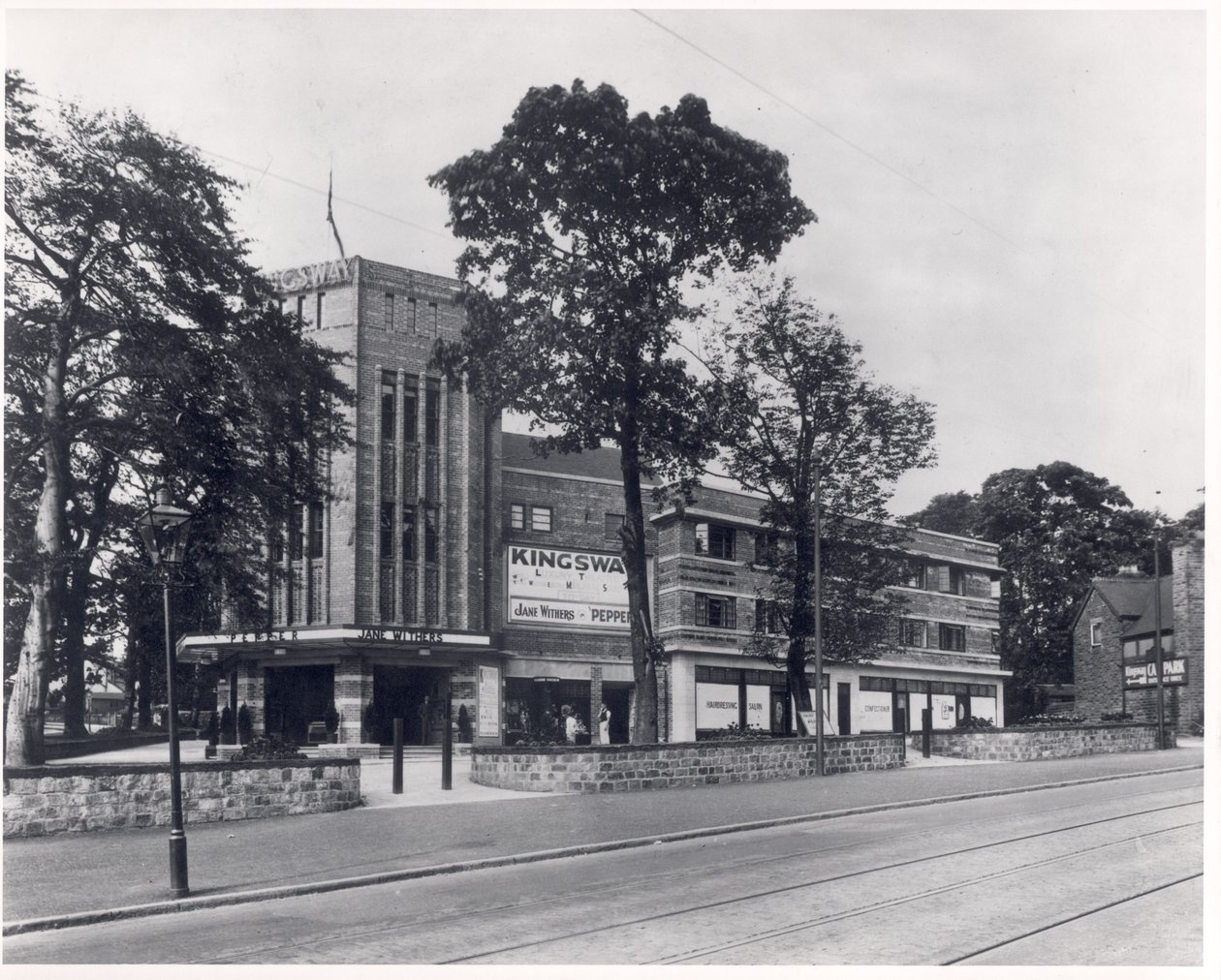 Cinema Kingsway, Harrogate Road, Leeds, 24 de agosto de 1937 de English Photographer