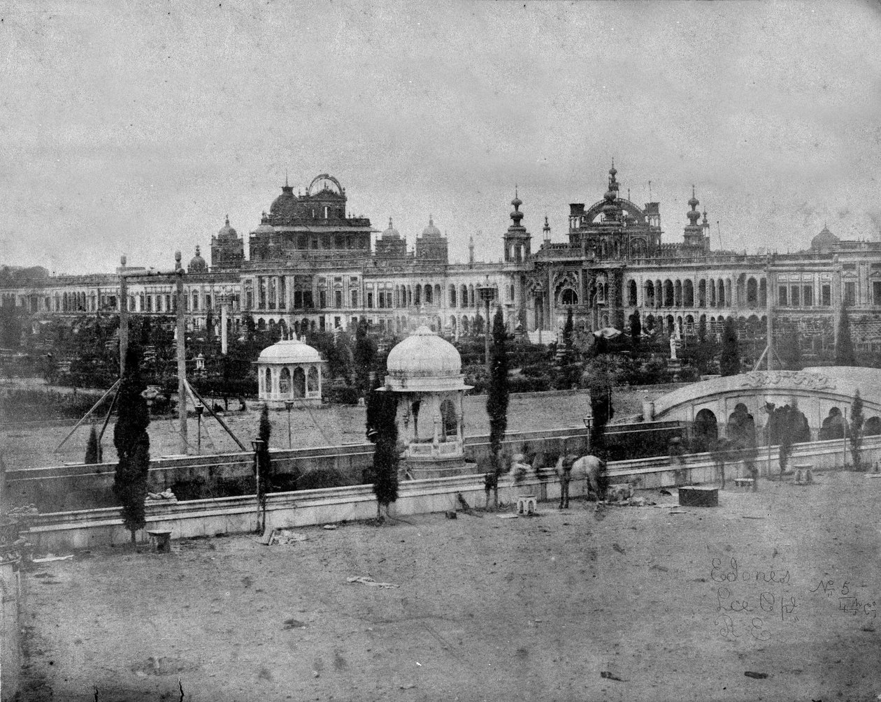 Lucknow, pouco depois do cerco, 1857 de English Photographer