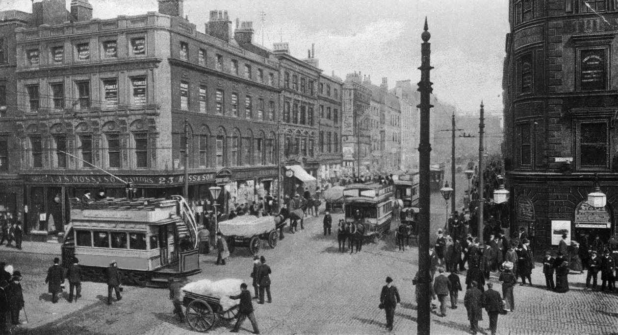 Rua do mercado, Manchester, c.1910 de English Photographer