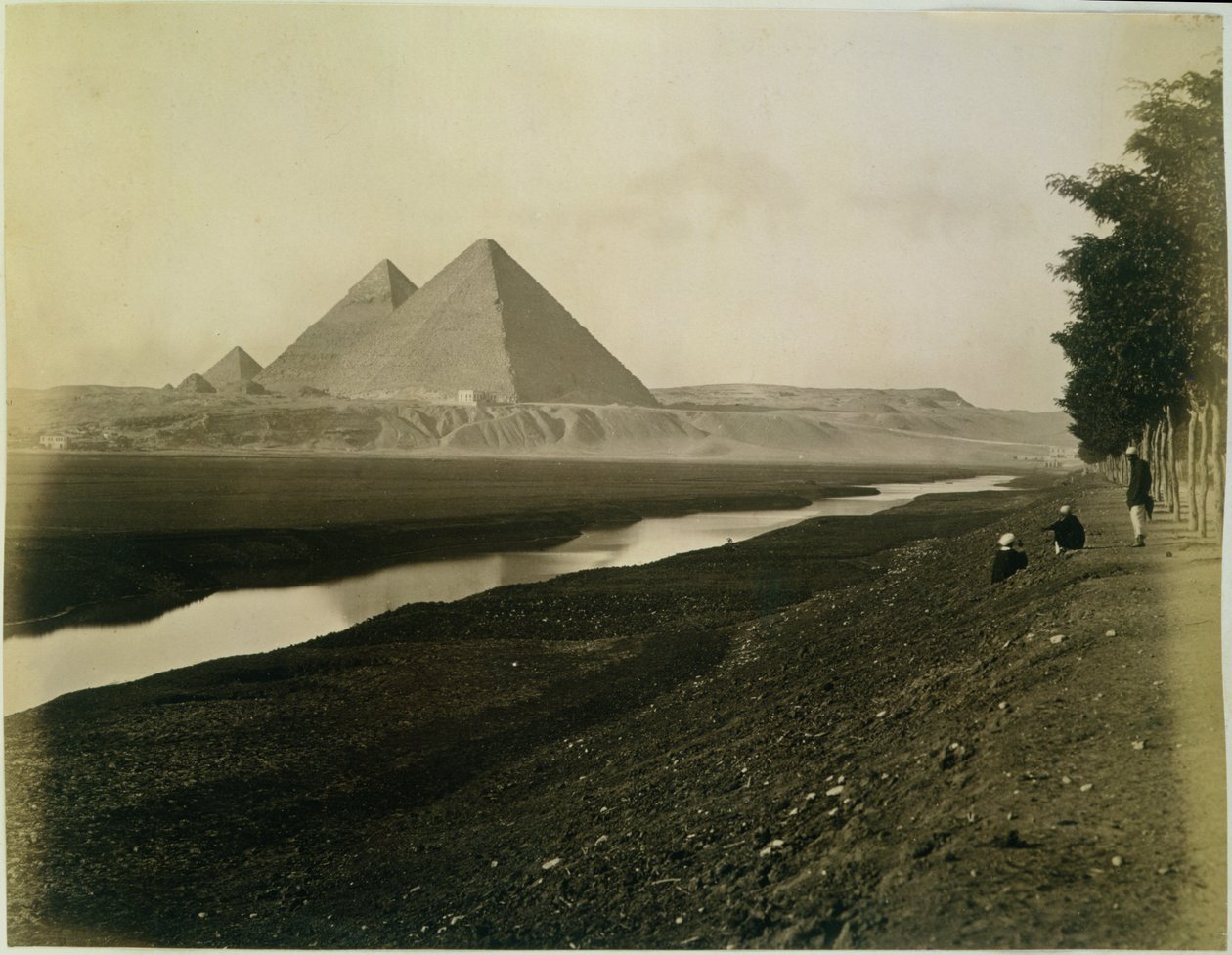 Pirâmides, c.1878 de English Photographer