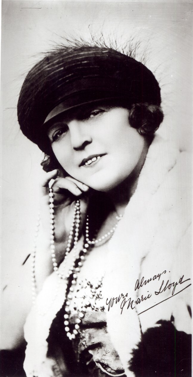Fotografia autografada de Marie Lloyd (1870-1922) de English Photographer