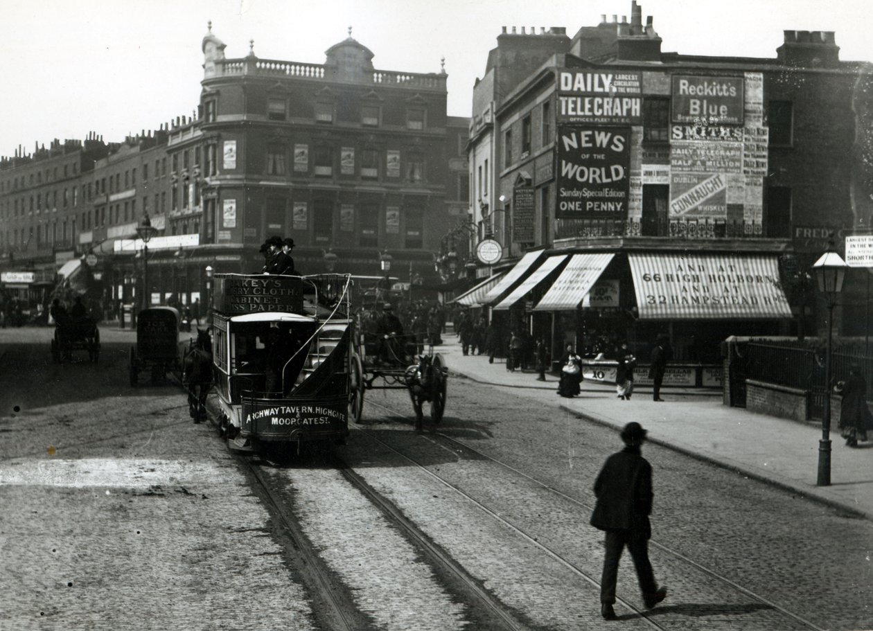 O anjo, Islington, Londres, c.1890 de English Photographer