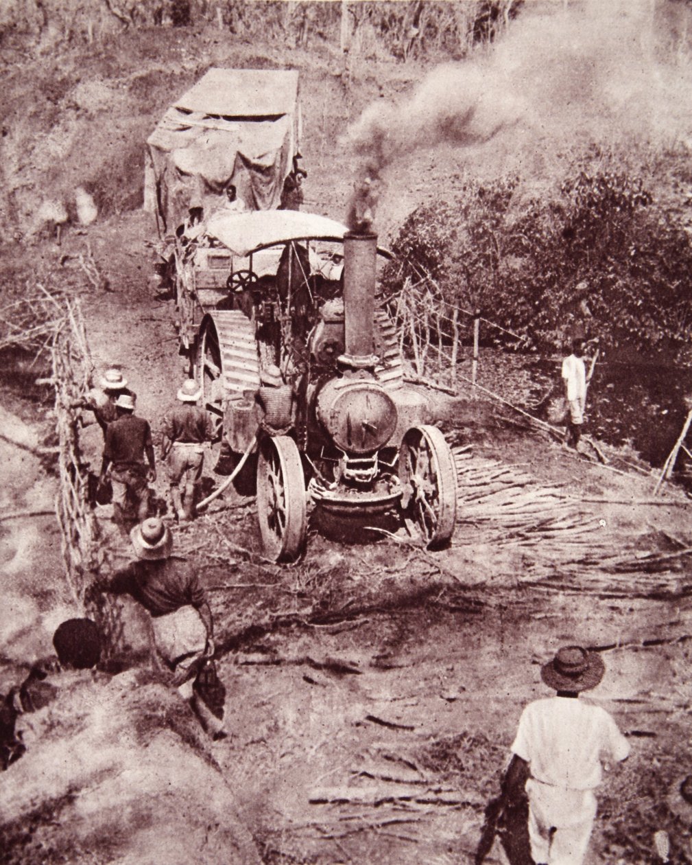 A caminhada por Mimis para o Lago Tanganica, ilustração do The Illustrated War News, 31 de janeiro de 1917 (foto sépia) de English Photographer