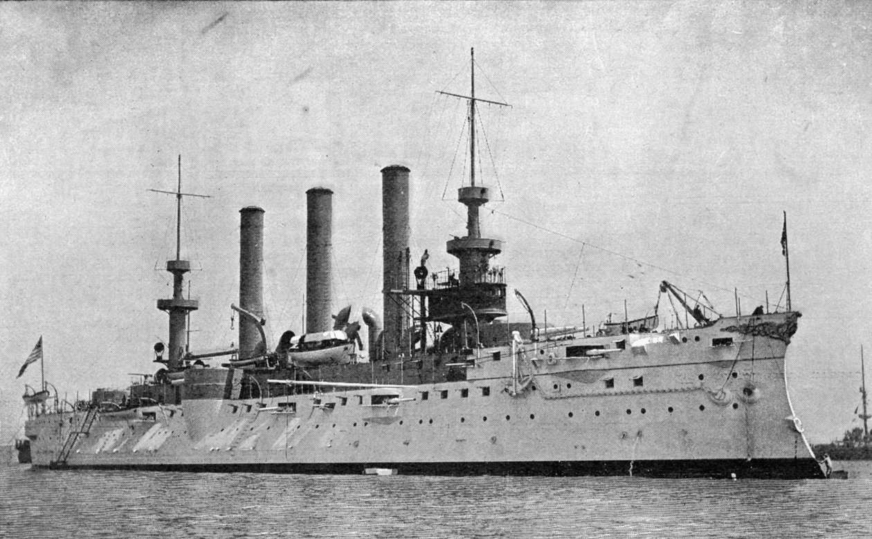 O navio de guerra americano Brooklyn, que trouxe lorde Pauncefotes para a Inglaterra, ilustração de The Graphic, 19 de julho de 1902 de English Photographer
