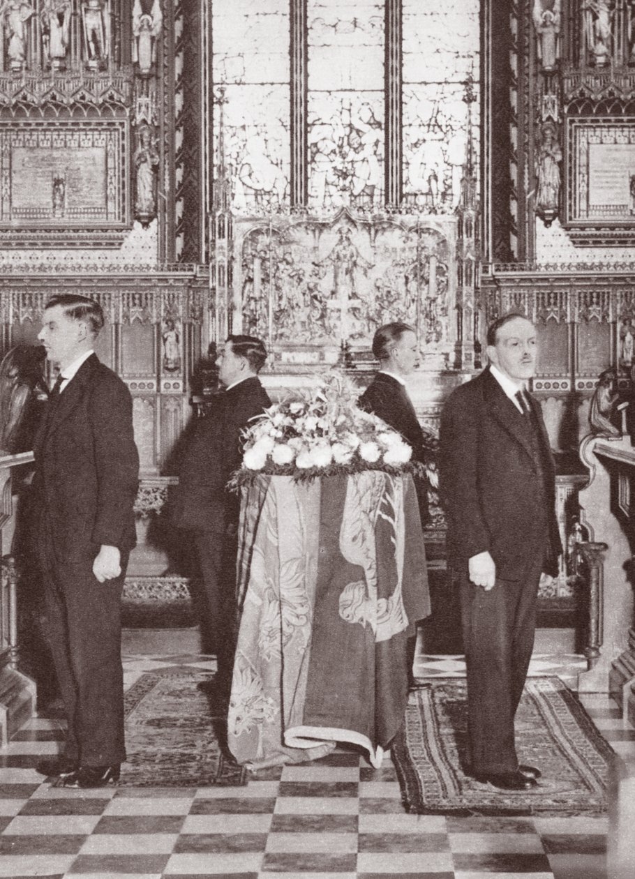 O catafalco de George V, janeiro de 1936 de English Photographer