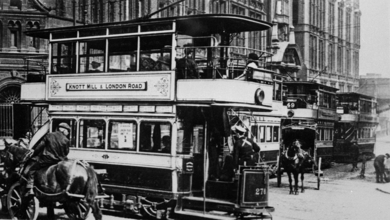 Bondes em Manchester, c.1900 de English Photographer
