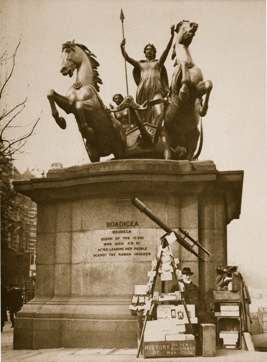 Ponte de Westminster Monumento ao Boadicea (foto sépia) de English Photographer