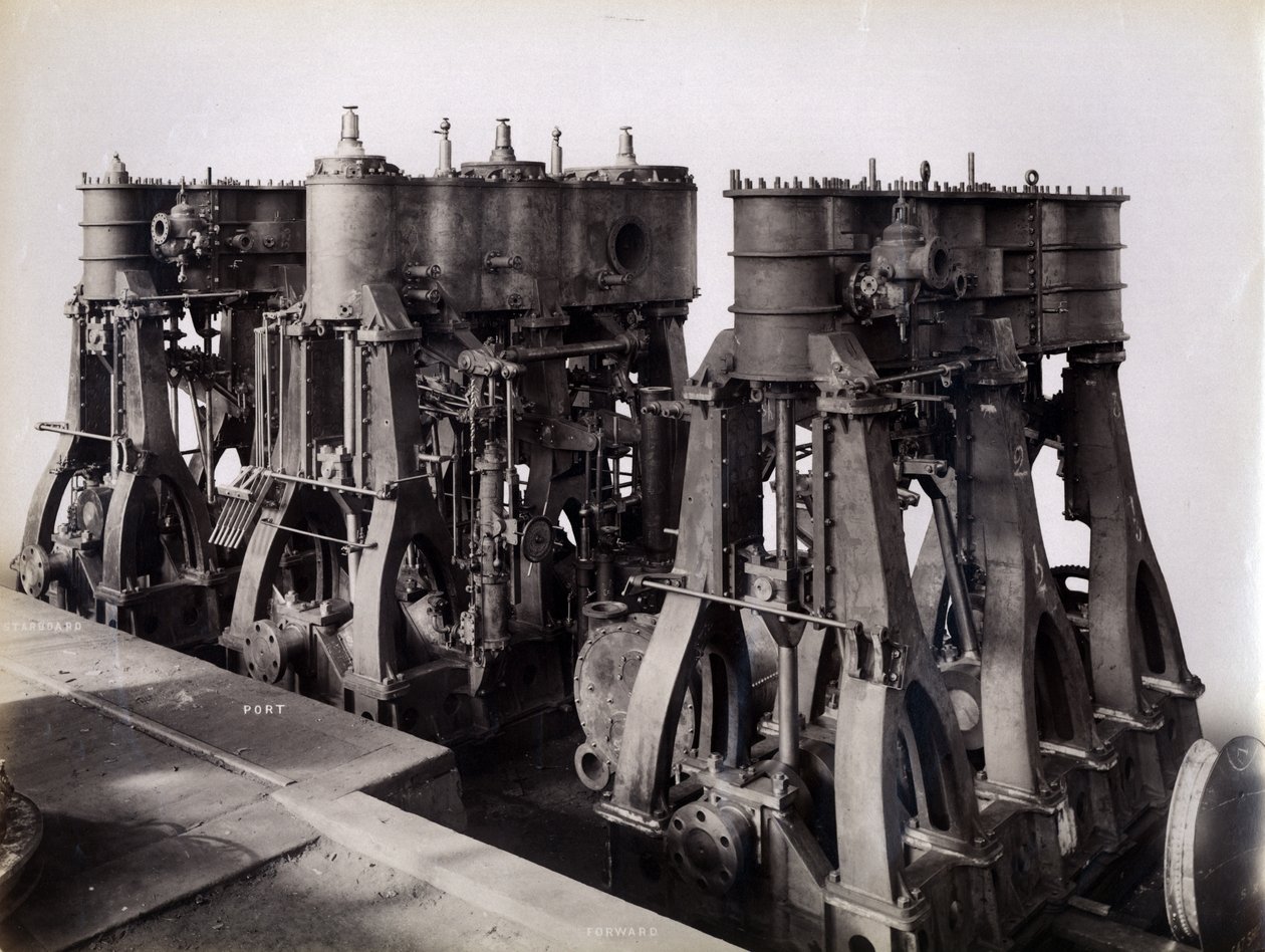 Quintal não 647, Baikal. Mostrando os três motores principais como equipado para o navio de balsa de trem de gelo quebrar Baikal, 1896 de English Photographer