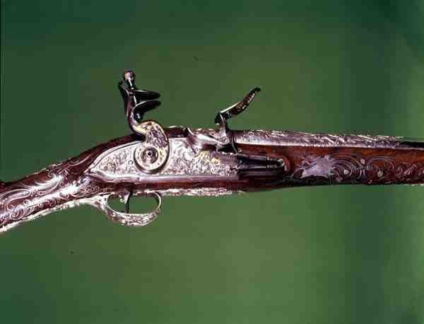 Air gun, por JG Kolbe, c.1750 (nogueira incrustada com prata) de English School