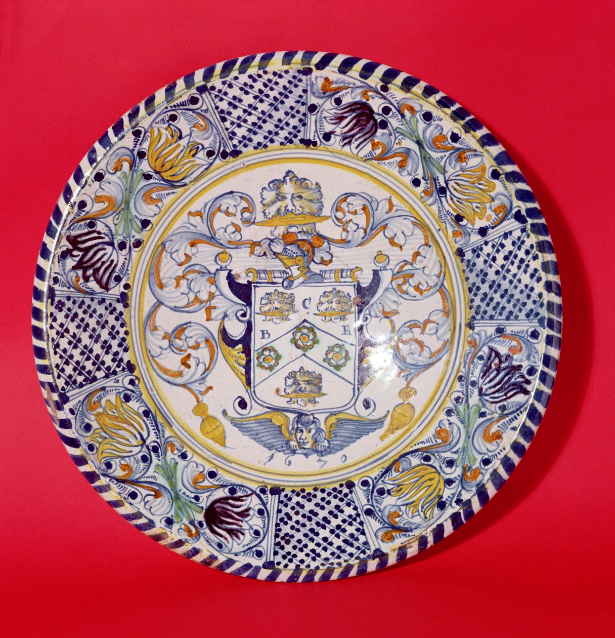 Carregador de brasão de armas da Weavers Company, 1670 (cerâmica) de English School
