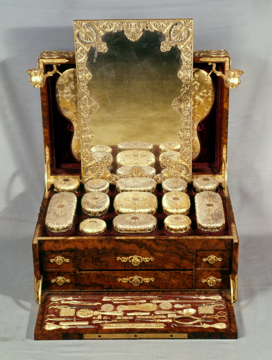 Estojo com acessórios em prata dourada, 1850s (nogueira) de English School
