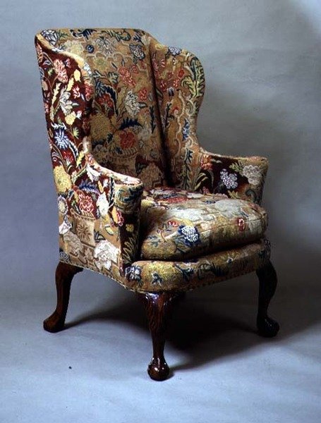 George I cadeira de asa com bordado contemporâneo, c.1720 (nogueira e têxtil) de English School